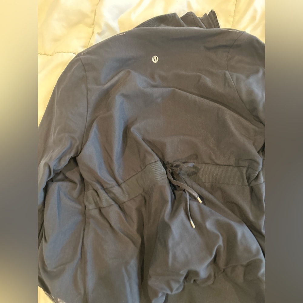 Lululemon Reversible Black Jacket - image 2